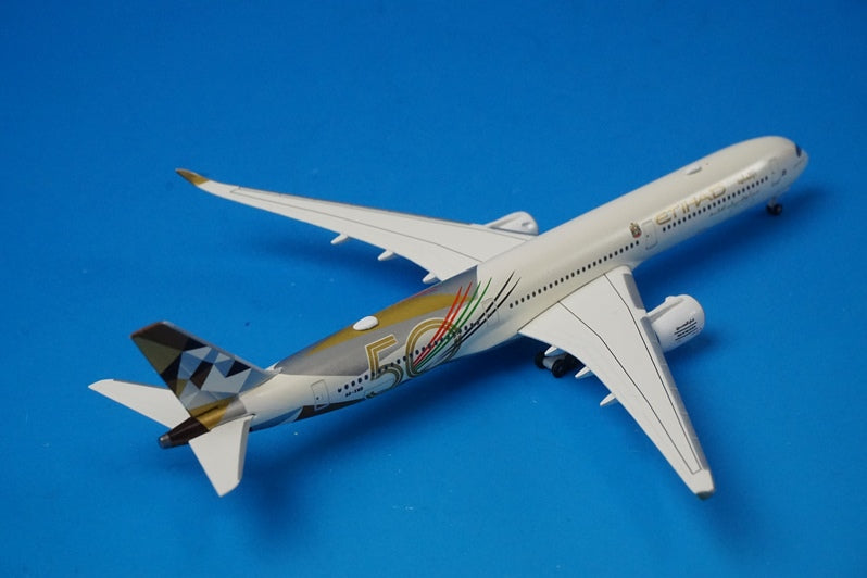 1:500 A350-1000 ETIHAD UAE 50th Anniversary A6-XWB 536622 Herpa