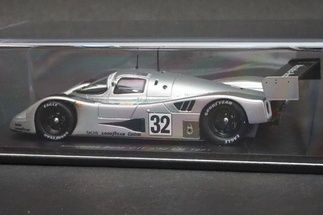 1:43 SPARK S1253 Mercedes Benz C11 Le Mans 1991 #32 model car