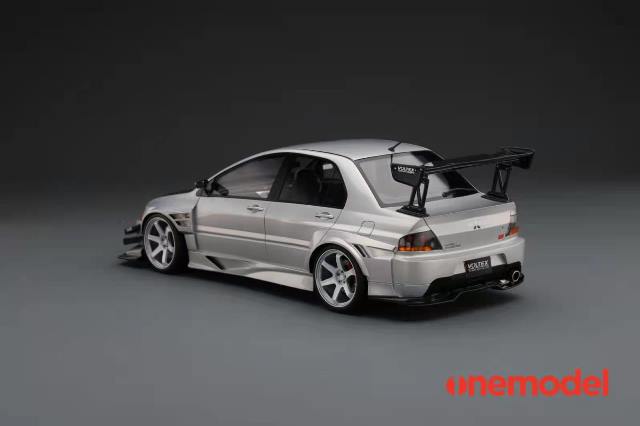 20C03-27 onemodel 1:18 Mitsubishi Voltex EVO IX Carbon Bonnet Version Silver