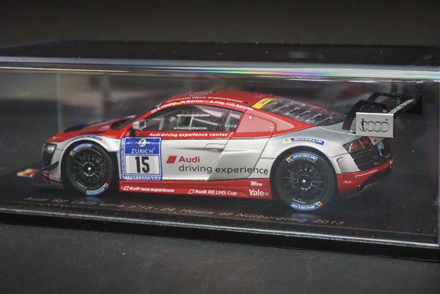 1:43 SPARK SG087 Audi R8 LMS ultra Nurburgring 24h 2013 #15 model car