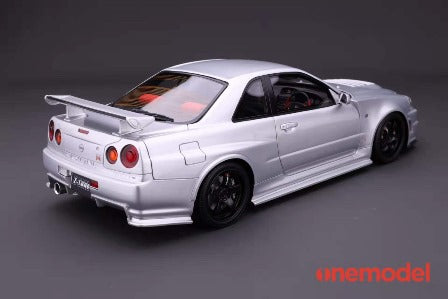 22A01-07 onemodel 1:18 Nissan NISMO R34 GT-R Z-tune Silver