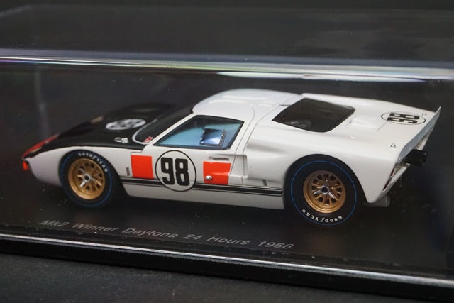 1:43 SPARK 43DA66 Ford GT MK2 Daytona 24h Winner 1966 #98 model car