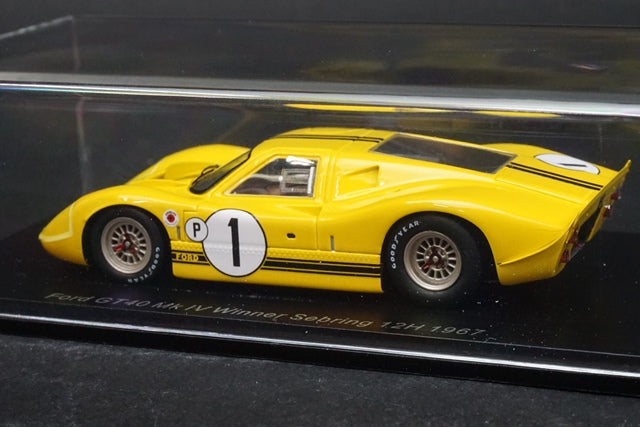 1:43 SPARK 43SE67 Ford GT40 Mk IV Sebring 12h Winner 1967 #1 model car