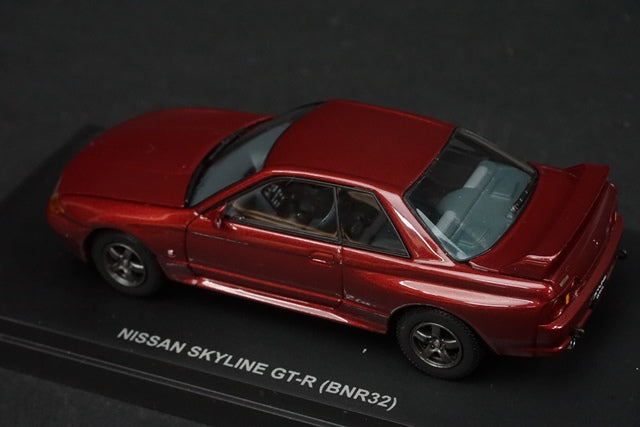 1:43 KYOSHO K03221R Nissan Skyline GT-R (BNR32) Red Pearl Metallic