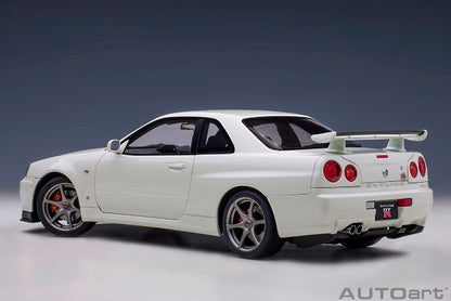 77406 AUTOart 1:18 Nissan Skyline GT-R (R34) V Spec 2 White Pearl