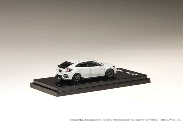 HJ642018BW Hobby JAPAN 1:64 Honda Civic Hatchback (FK7) 2020 Custom Version Platinum White Pearl