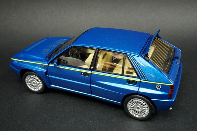 1:18 KYOSHO KS08343BL Lancia Delta HF Integrale EVO 2 Blue Lagos Blue Metallic