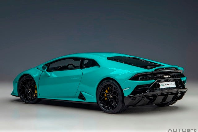 79211 AUTOart 1:18 Lamborghini Huracan EVO Turquoise Blue model car