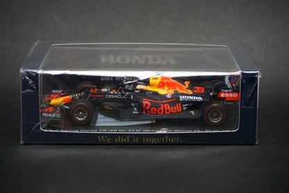 1:43 SPARK SCS221 Red Bull Racing Honda RB16B Abu Dhabi GP 2021 Winner #33 M.Verstappen