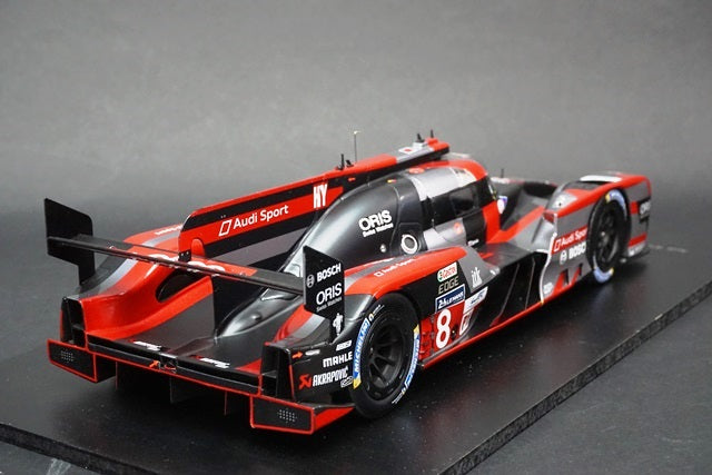 1:18 SPARK 18S267 Audi R18 Le Mans 2016 #8