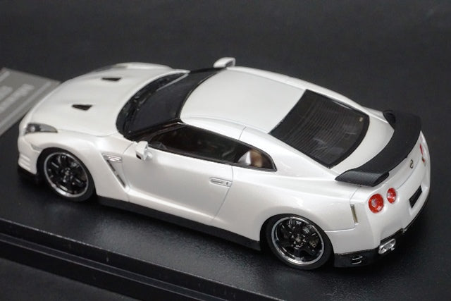 1:43 HPI 8313 MIRAGE Nissan GT-R SpecV 2011MY R35 Brilliant White Pearl