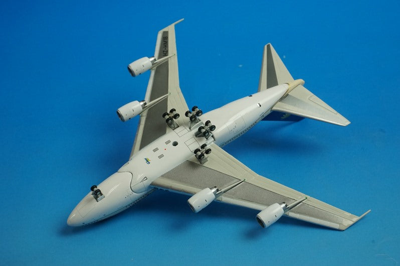 1:400 B747SP Saudi Arabian HZ-HM1B GJSVA1639 Gemini airplane model