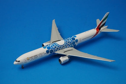 1:400 B777-300ER Emirates Blue Expo 2020 A6-EPK GJUAE1834 Gemini airplane model