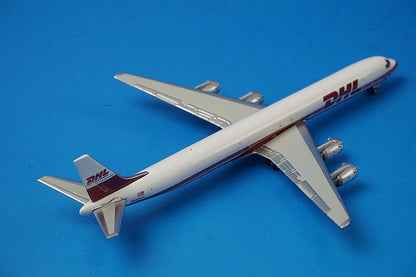 1:400 DC-8-73 DHL N802DH GJDHL832 Gemini airplane model