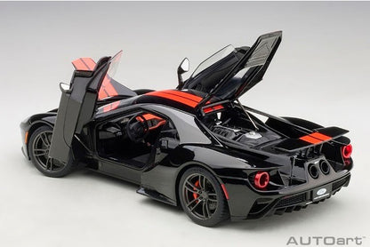 72945 AUTOart 1:18 Ford GT 2017 Black / Orange Stripe model cars