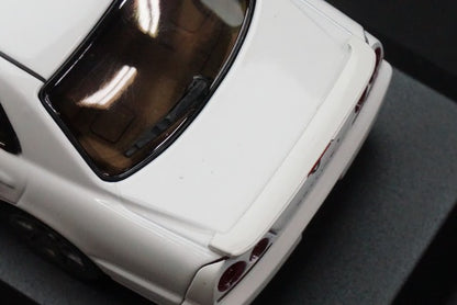 1:43 KYOSHO K03252W Nissan Skyline 25GT Turbo 2000 White model car