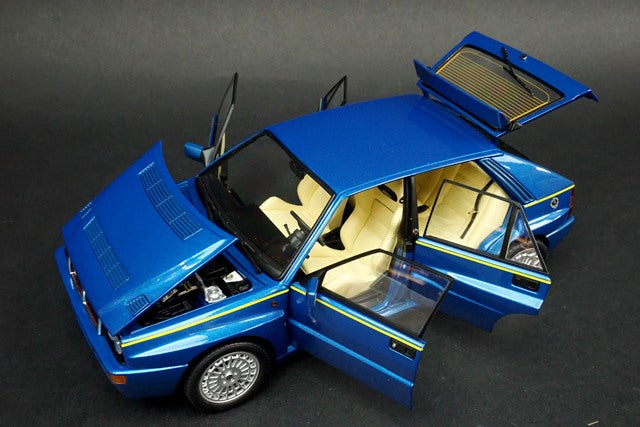 1:18 KYOSHO KS08343BL Lancia Delta HF Integrale EVO 2 Blue Lagos Blue Metallic