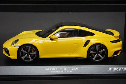 1:18 MINICHAMPS 155069071 Porsche 911 Turbo S 2020 Yellow