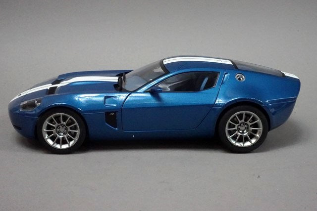 1:18 AUTOart 73073 Ford Shelby GR-1 Concept Guardsman Blue White Stripe