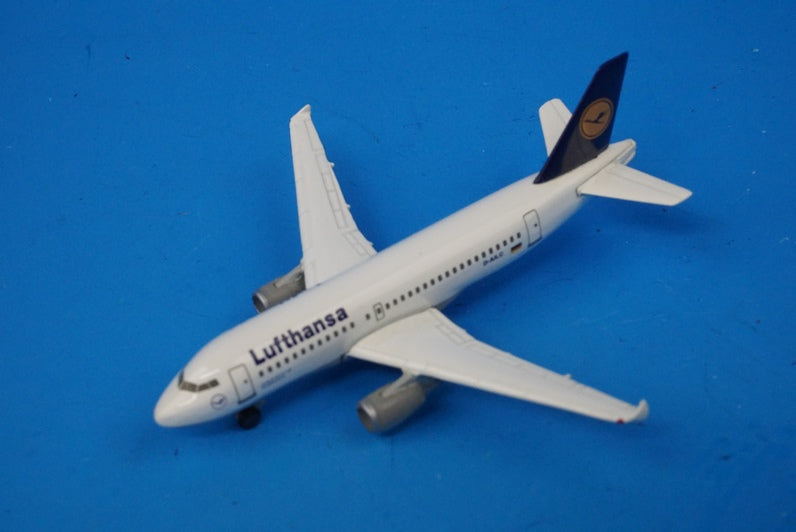 1:500 A319-100 Lufthansa Russelsheim D-AILC 508933 Herpa Airplane model