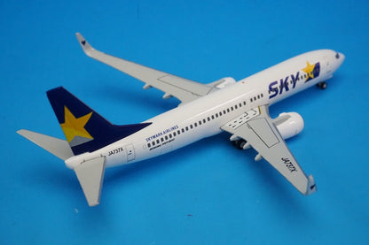 1:400 B737-800 Skymark Airlines JA737X BC4005 Gemini airplane model