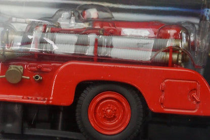 1:43 EBBRO 44111 Mazda CTL/1200 Fire Engine 1950 Red