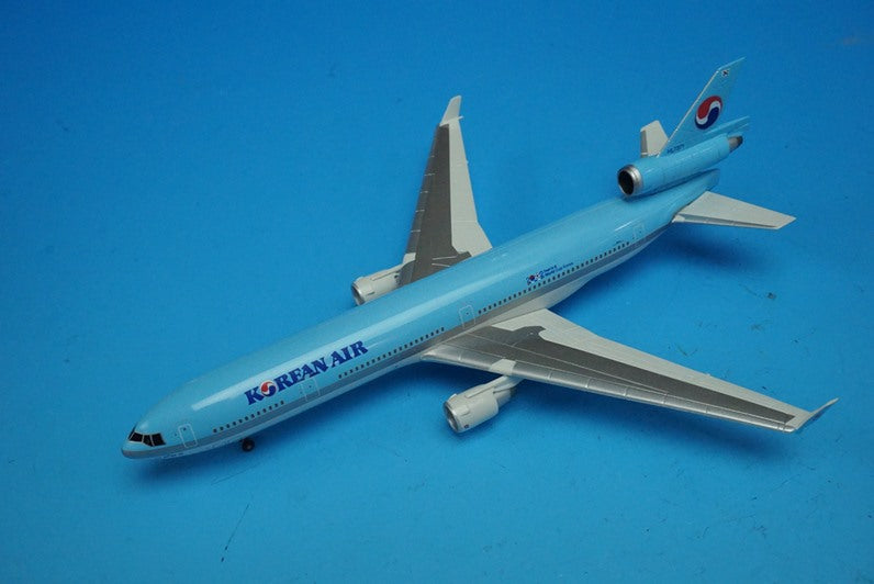 1:400 MD-11 Korean Air HL7371 55297 Dragon airplane model