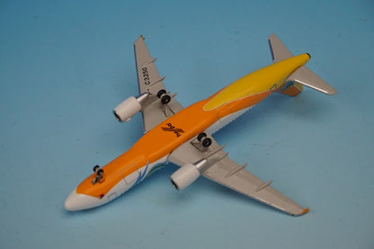 1:500 A320-214 Cebu Pacific Air RP-C3250 519205 Herpa airplane model