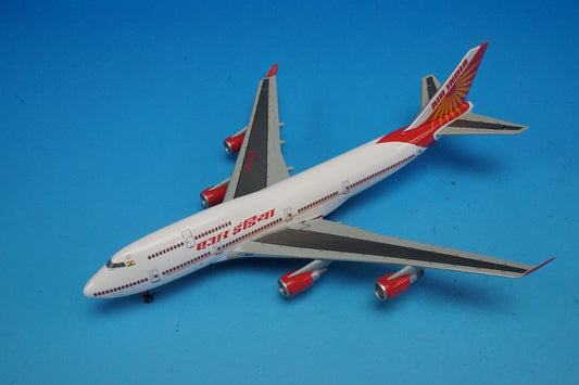 1:400 B747-400 Air India VT-AIS 55874 Dragon airplane model