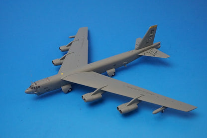 1:200 B-52H USAF 2nd Bomb Wing 11th Bomb Squadron Jiggs Squadron 570916 Herpa