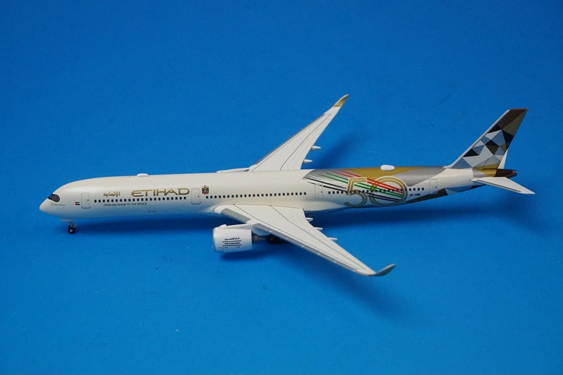 1:500 A350-1000 ETIHAD UAE 50th Anniversary A6-XWB 536622 Herpa