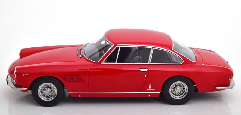 KKDC180421 KK Scale 1:18 Ferrari 330 GT 2+2 1964 Red