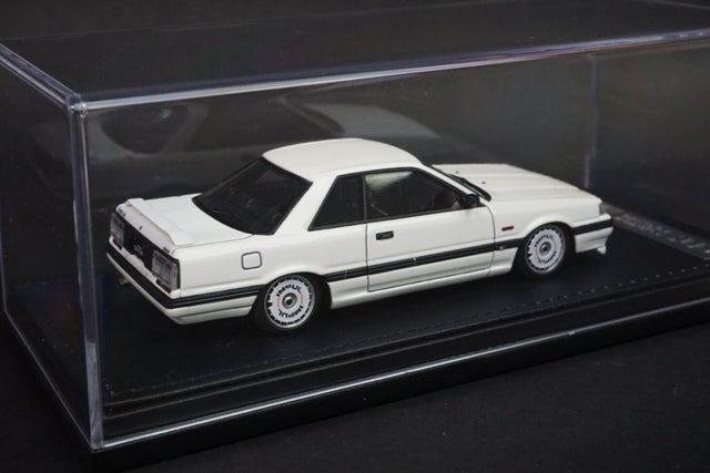 1:43 ignition model IG2090 Nissan Skyline GTS R31 White