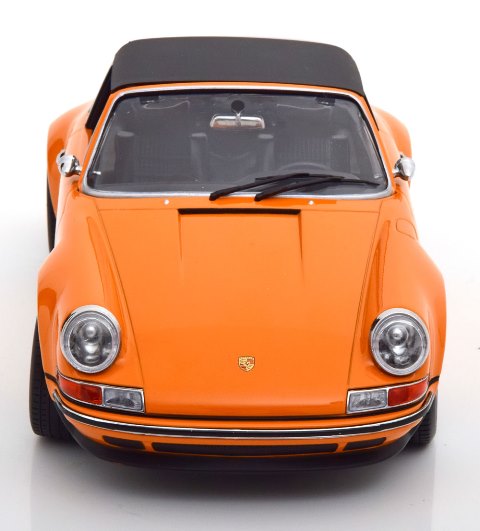 KKDC180472 KK Scale 1:18 Singer 911 Targa Orange