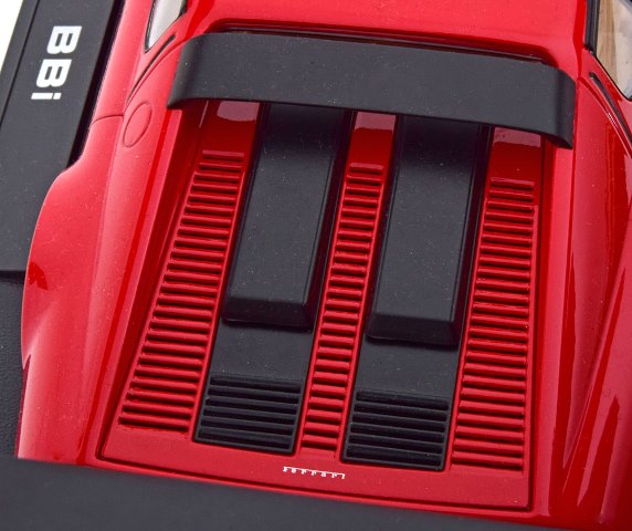 KKDC180541 KK scale 1:18 Ferrari 512 BBi 1981 Red