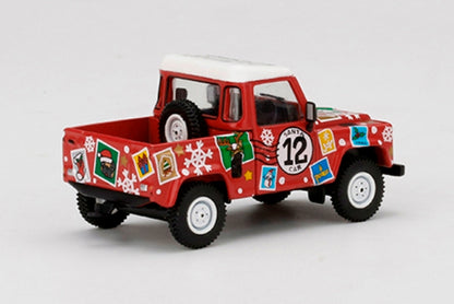 MGT00320-R TSM MINI-GT 1:64 Land Rover Defender 90 PICKUP 2021 Christmas Edition RHD