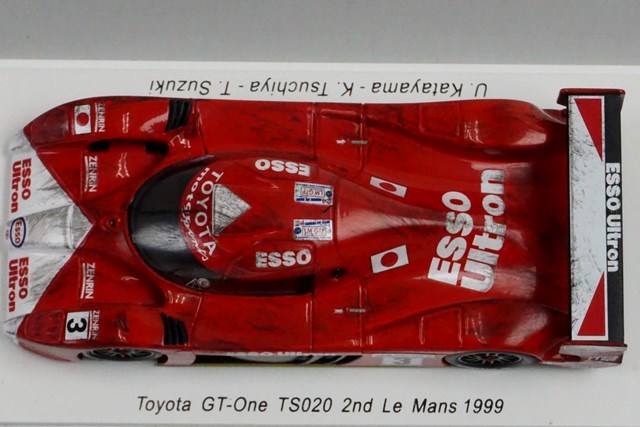 1:43 SPARK ROMU004 Toyota GT-One TS020 Le Mans 1999 ESSO #3