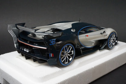 1:18 AUTOart 70987 Bugatti Vision Gran Turismo Metallic Silver/Blue Carbon model car