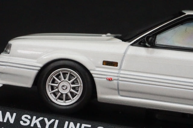 1:43 KYOSHO KS03707NW Nissan Skyline 2000 GTS NISMO R31 White Pearl