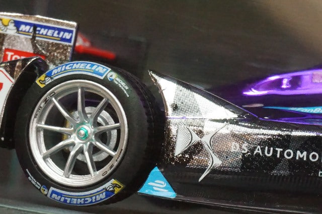 1:43 SPARK S5911 DS Virgin Racing Formula E Team New York ePrix Season 3 2016-2017 #37 A.Lynn