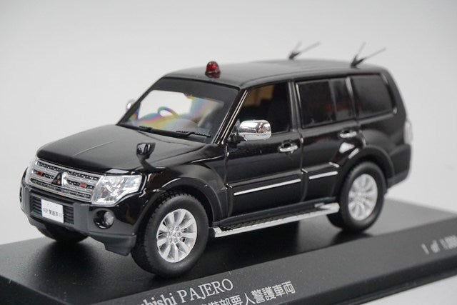 1:43 RAI'S H7431005 Mitsubishi Pajero 2010 Police Headquarters Security Dept. Guard Vehicle