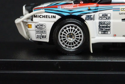 1:43 HPI 8180 Lancia Delta HF Integrale Safari Rally 1992 #1 MARTINI