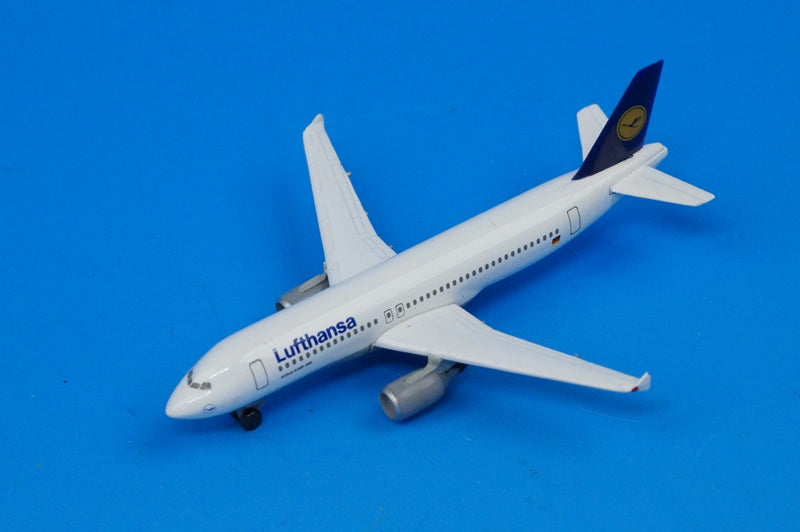 1:500 A320 Lufthansa (No Registration) Herpa Airplane model