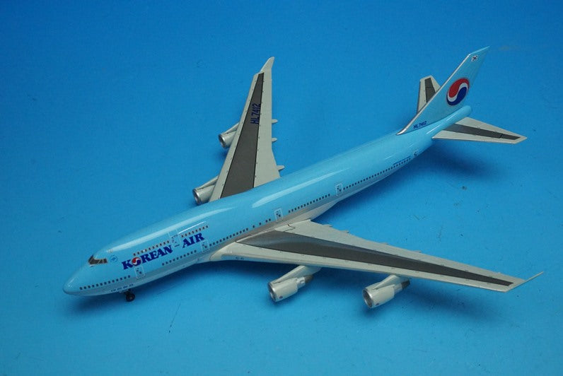 1:400 B747-400 Korean Air HL7412 55879 Dragon airplane model