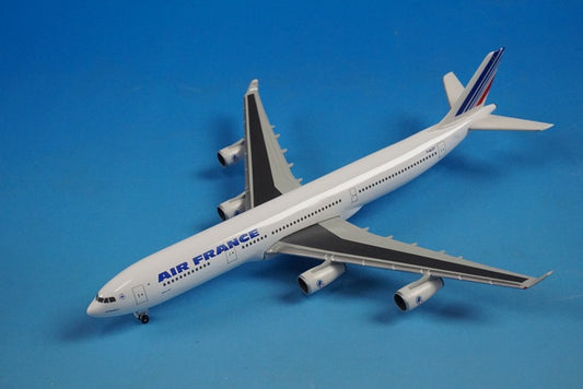 1:500 A340-300 Air France F-GLZU 504676 Herpa Airplane model