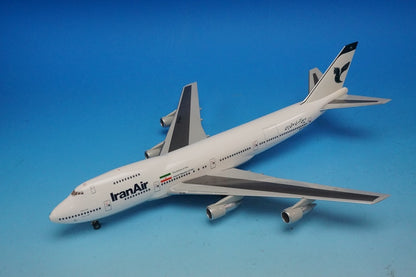 1:200 B747-200 Iran Air EP-IAG 551274 Herpa