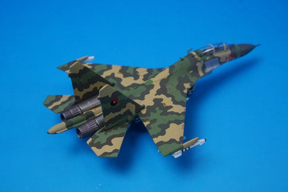 1:200 Sukhoi SU-27UB Flanker C Angola Air Force 551878 Herpa