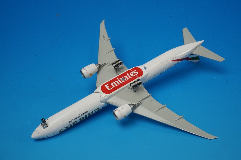 1:400 B777-300ER Emirates A6-ECK GJUAE1351 Gemini