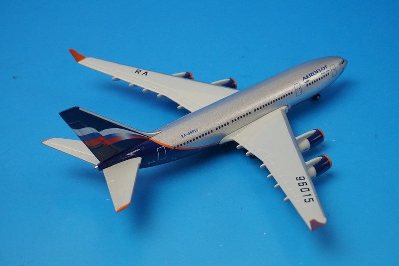 1:500 Ilyushin IL-96-300 Aeroflot RA-96015 509886 Herpa