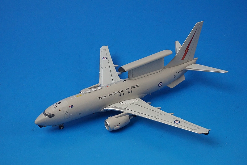 1:200 E-7A Wedgetail (737 AEW&C) Royal Australian Air Force 2nd Squadron Williamtown A30-001 G2RAA1188 Gemini